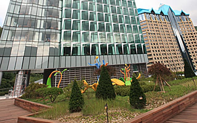 High1 Grand Hotel Convention Tower