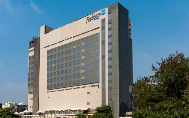 Radisson Blu Towers Kaushambi Delhi NCR