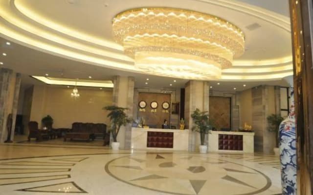 Fengqi Holiday Hotel