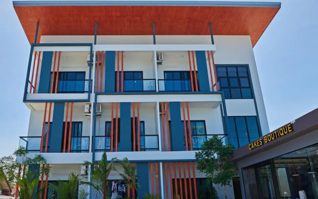 S2 Airport Residence