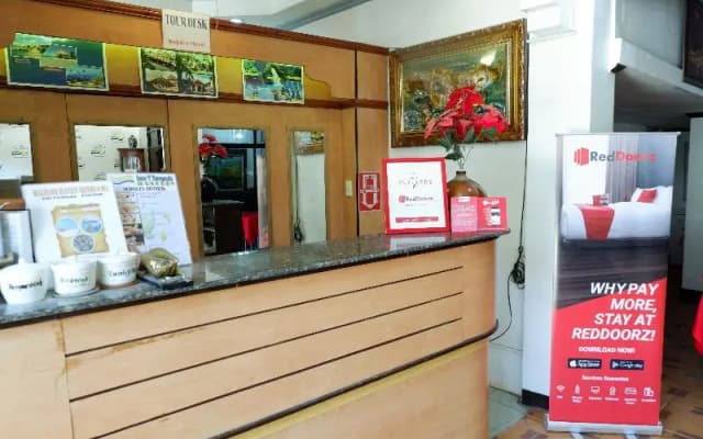 Maribago Seaview Pension & Spa by RedDoorz