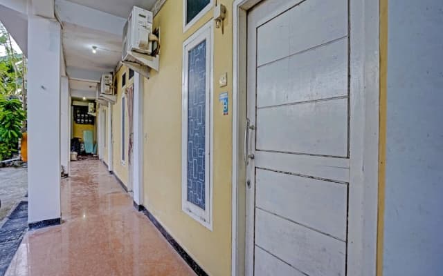 Hotel O Grand Syariah Hagawa Lamongan Near SPORT CENTER LAMONGAN