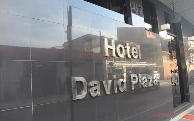 David Plaza Hotel
