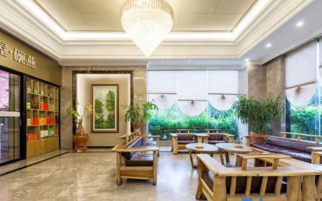 Longyan Fangyuan Spring Hotel (Yongding District People's Government Branch)