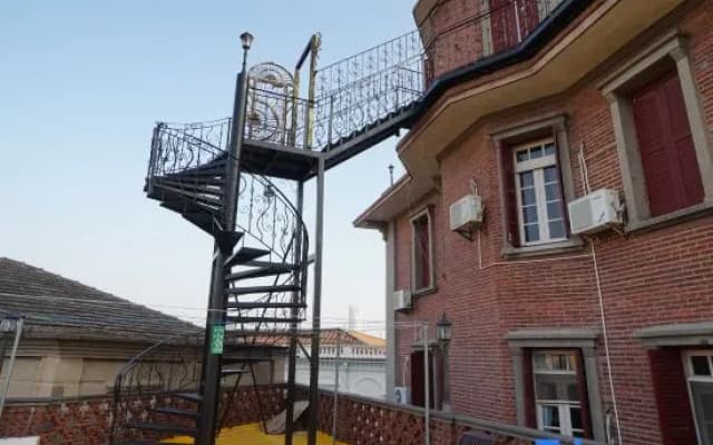 Chuanwu Old Villa Family Hotel