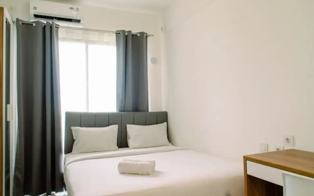 Fully Furnished With Cozy Design Studio Sky House Bsd Apartment