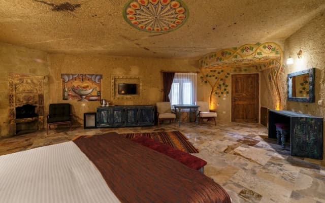 Doctor’s Cave Cappadocia
