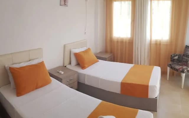 Onoda Hotel & Suites
