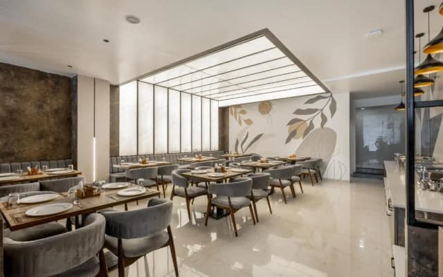 ECKO La Maniere Business Hotels