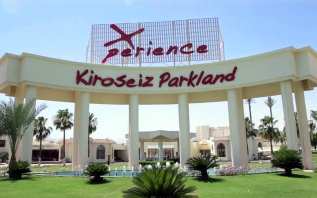 Xperience Kiroseiz Parkland Resort