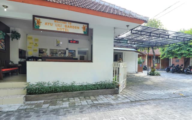 Adhi Dharma Hotel
