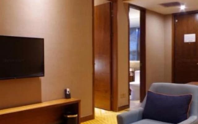Longxiang Hotel