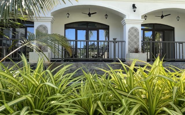 Lagoon Sarovar Premiere Resort, Pondicherry
