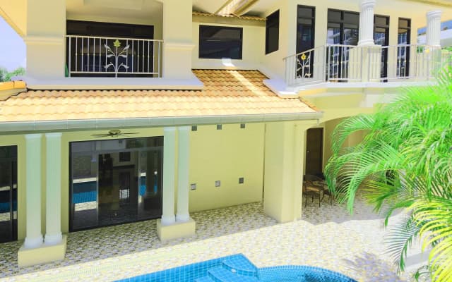 Grand Siam Villa Pattaya