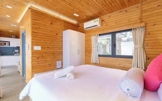 Lake View Melly Bungalow - Vung Tau
