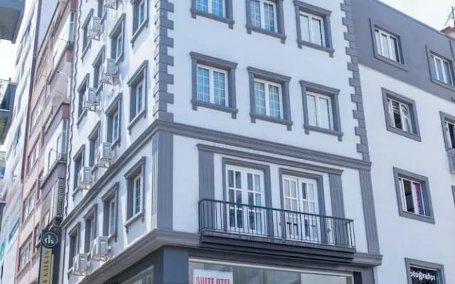 Mell City Suite Hotel