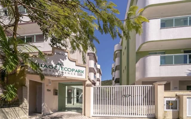 Cobertura 3 quartos sendo uma suíte