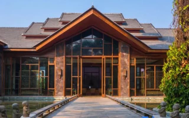Jingmai Bolian Resorts & SPA