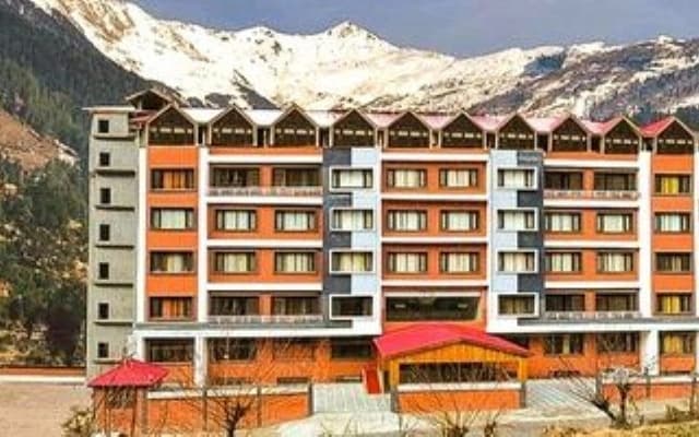 Treebo Premium Kapalin Resorts with Mountain View