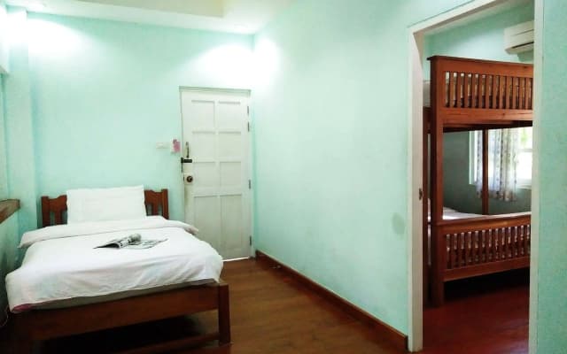 Pai Flora Resort