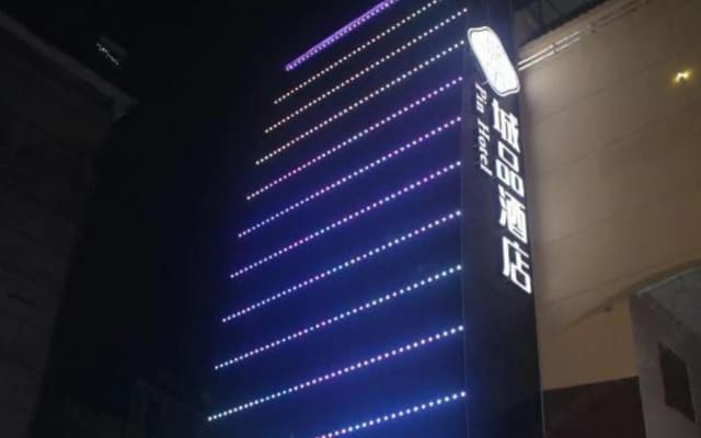 Pin Hotel