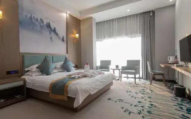 Xiang Shu Wan Holiday Inn