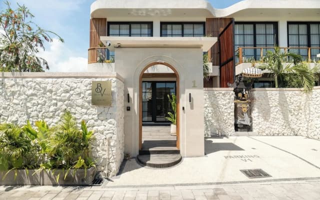 Ben's Villa 1 by Alfred in Bali