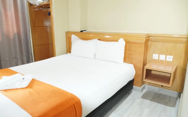 Hotel Golden Flora
