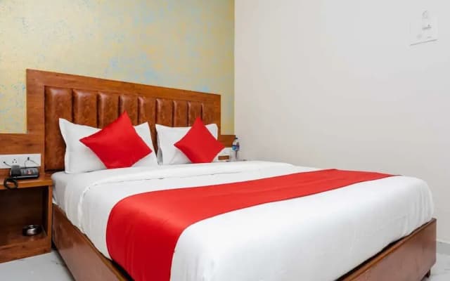 Hotel Purple Orchid