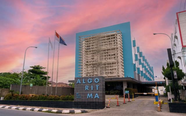 Algoritma Hotel