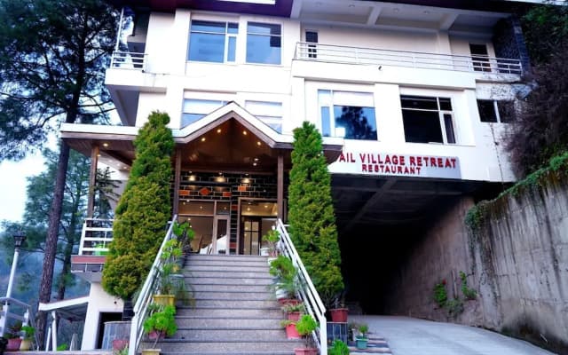 Hotel Chail Retreat-A Boutique Resort