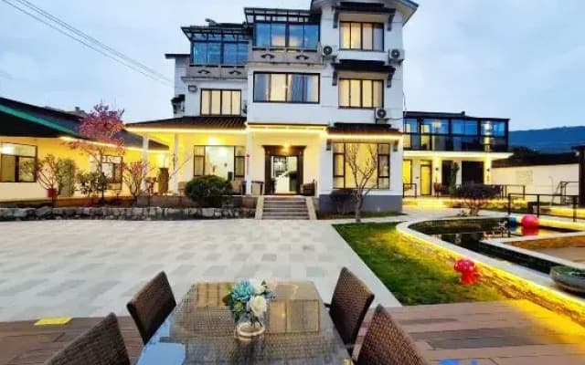 Suzhou Comfortable Residential Accommodation