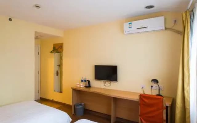 Home Inn Jincheng Zezhou Road Wumao Square