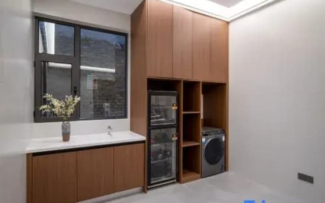 Youth Inn (Wanda Plaza Store)