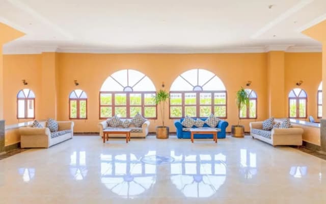 Protels Beach Club Spa Resort