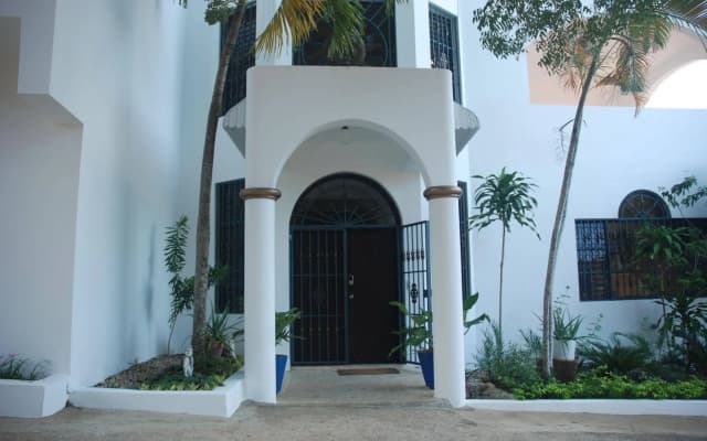 E&J Boutique Residences