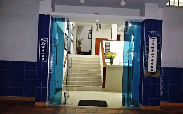Hotel Tumburagua Inn