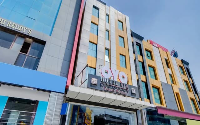 OYO 40124 Hotel VJR Residency
