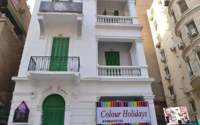 Colour Holidays