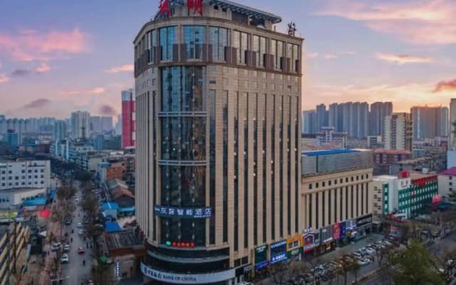 Vienna Hotel (Baoding Zhili Governor's Office Chengming Building)