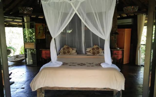 The Alchemist Lodge