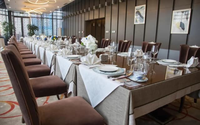 Yangling International Conference & Exhibition Center Hotel