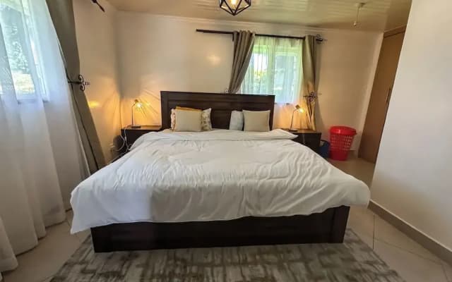 Lux Suites Greenpark Getaway Bungalows