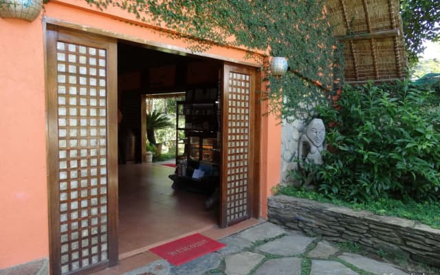 Hibiscus Garden Resort