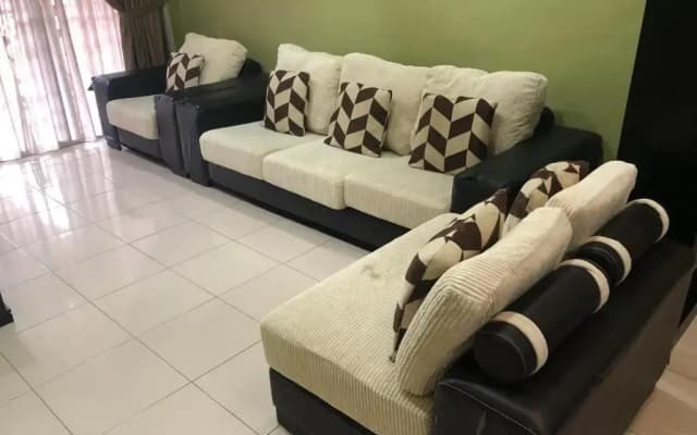 Rosalinda Homestay at Senawang