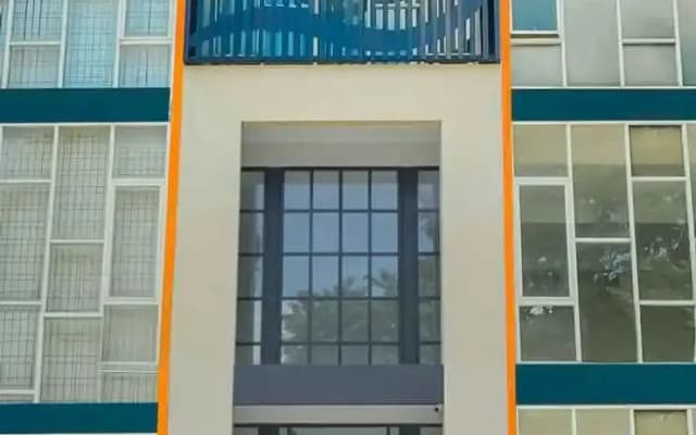 Front One King Hotel