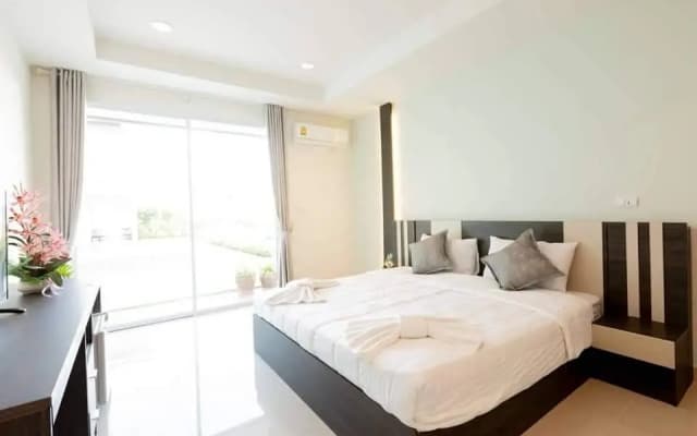 Gracetown Hotel Hua Hin