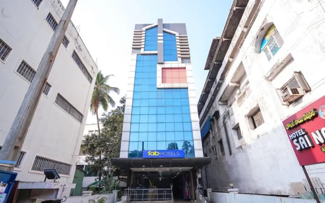 Fabhotel Sai National
