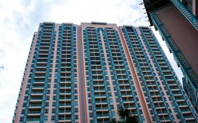 Grand Caribbean Condo