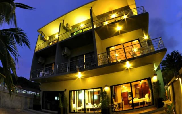 Phi Phi Tonsai Place